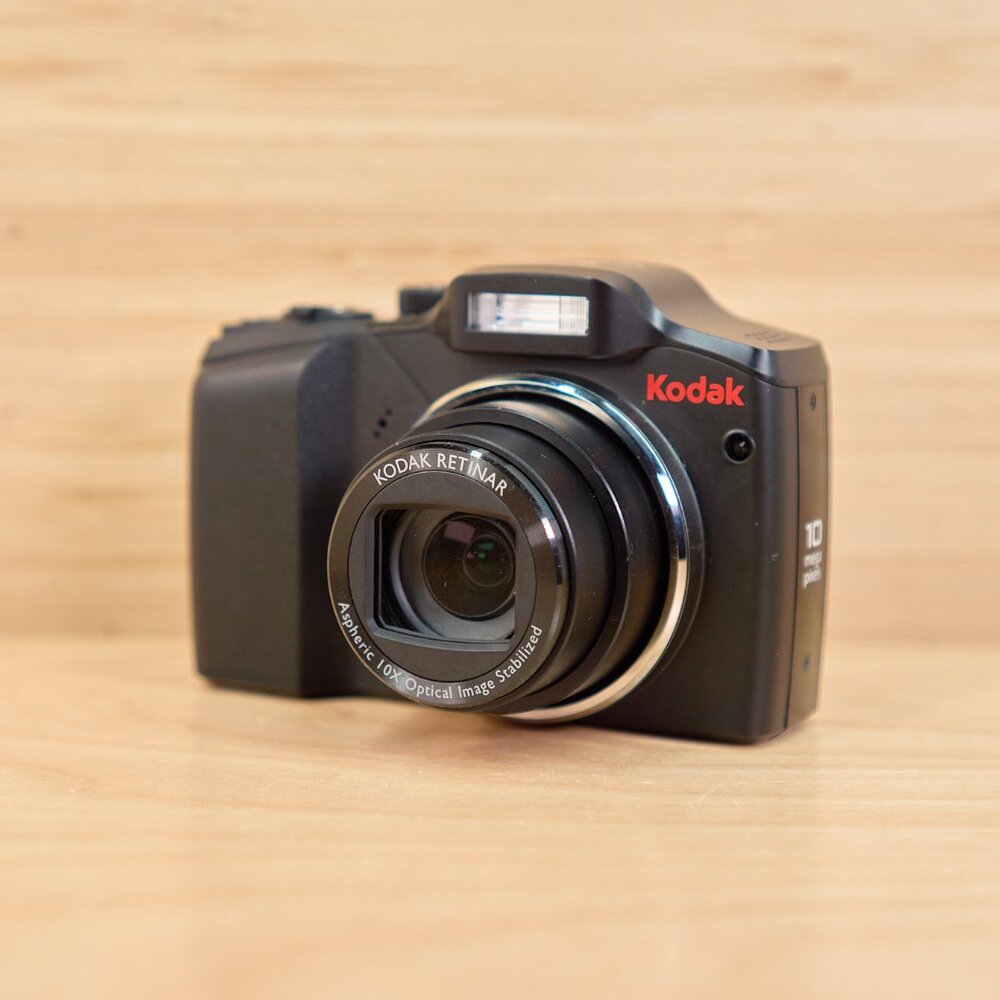 Kodak EasyShare Z915 Digital Camera Black 10.0MP 10x Optical Zoom Tested Works